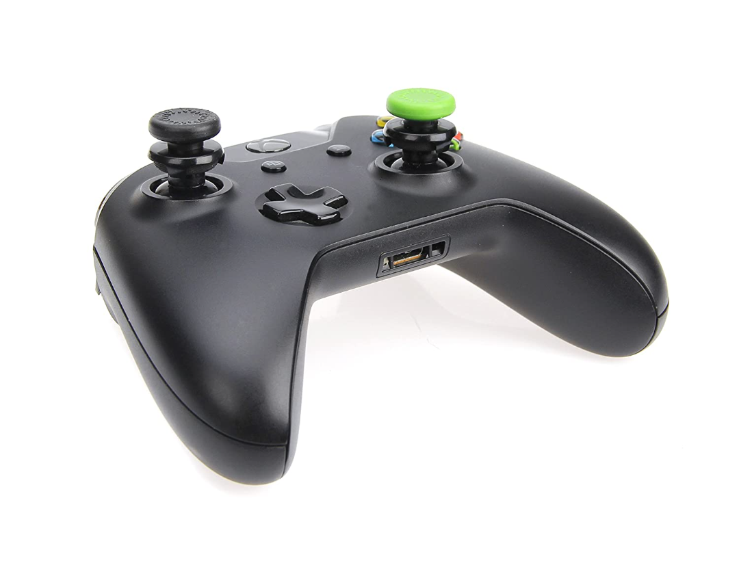 Amazon Basics Xbox One Controller Thumb Grips - Pack of 4, Black And Green*