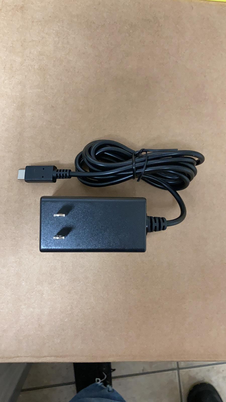 Nintendo Switch AC Adapter with US Plug - Bulk Packaging
